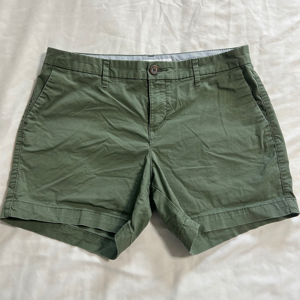Old Navy Everyday Shorts Womens 4 Olive Green Chino Stretch Twill 207028-05